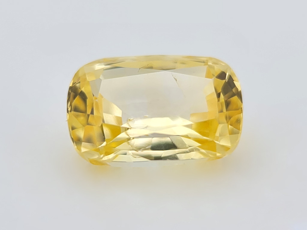 CGH78_160000 Natural Yellow Sapphire Gemstone