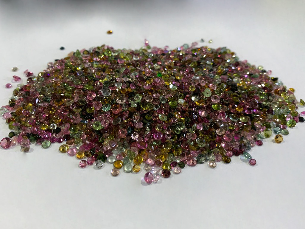 Untitled-4 Untitled 4