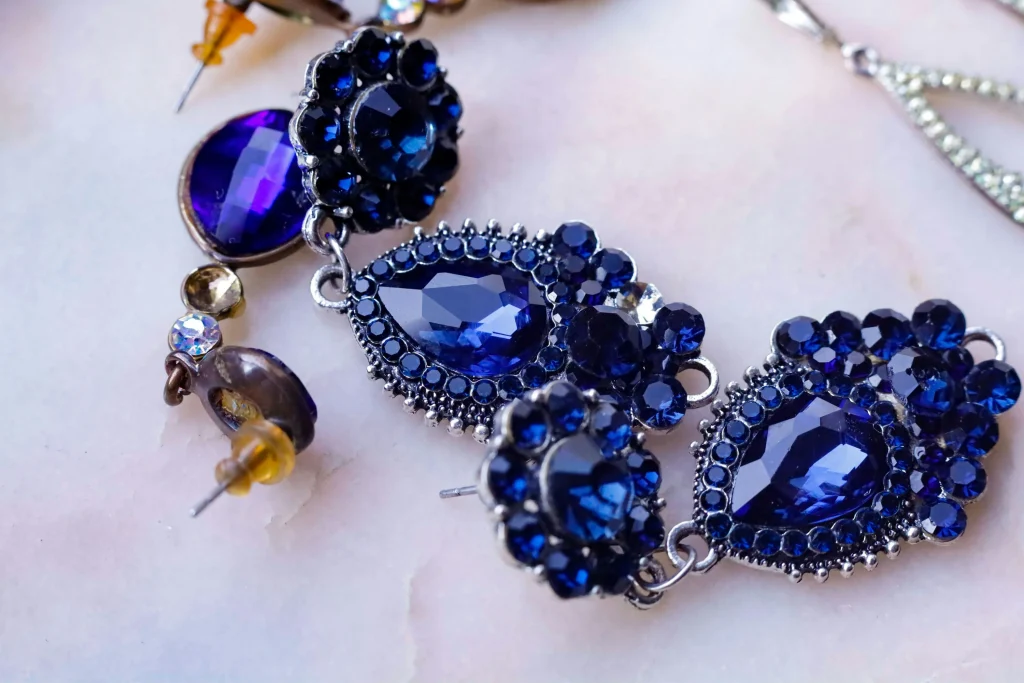 neelam gemstone benefits