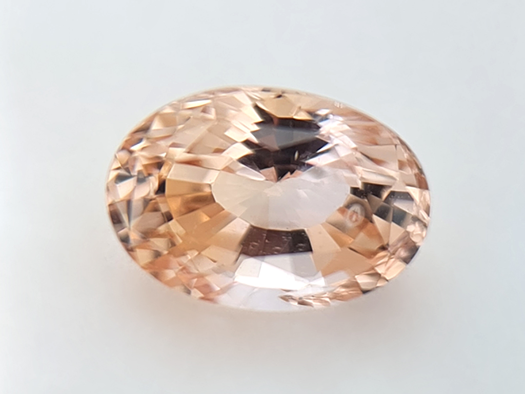 QPGW heated orangy yellow sapphire